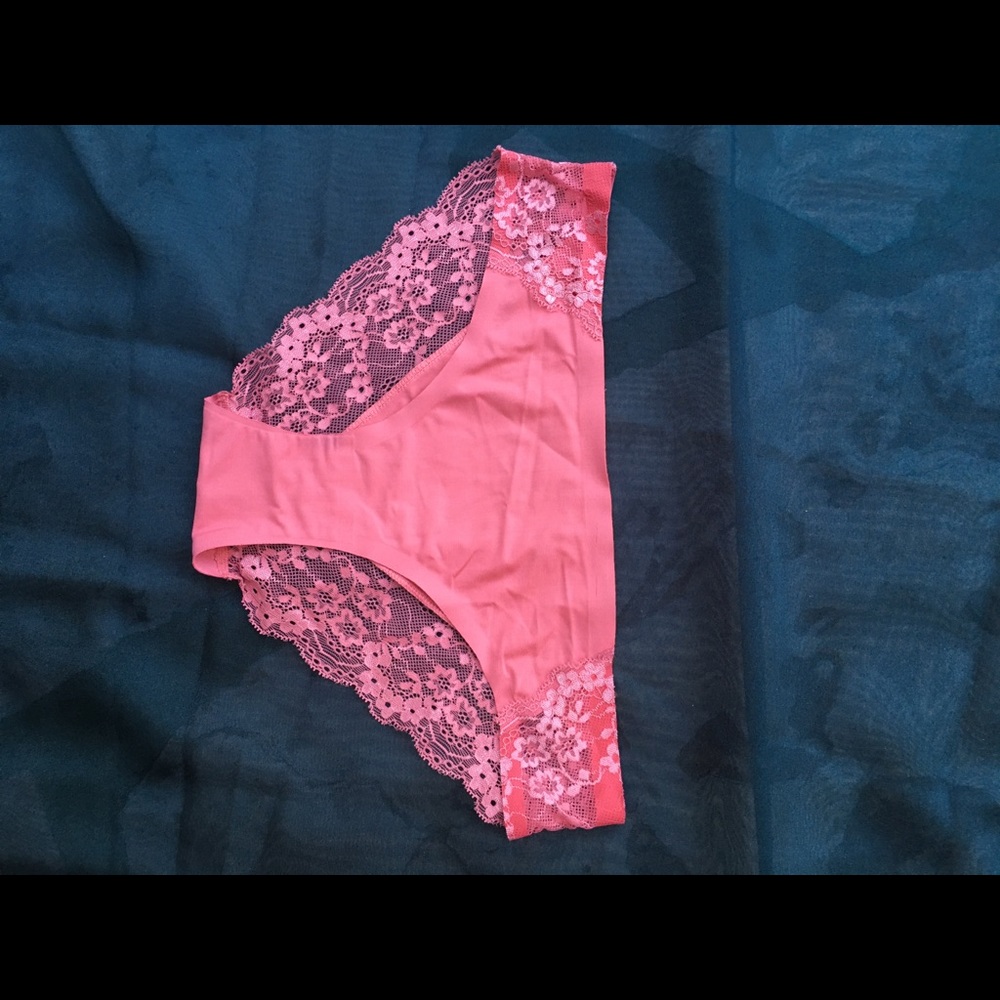 Adrienne  Vittadini underwear